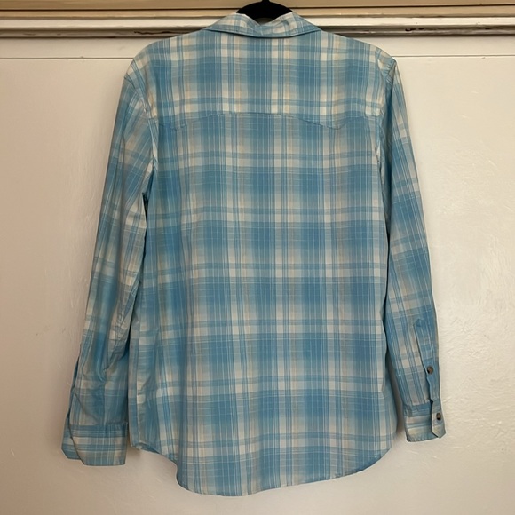 Patagonia Women's Long-Sleeved Sun Stretch Shirt - Picture 4 of 5